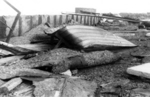 Разрушение мягкой кровли ТЭС на высоте 82 м, 1986 г.