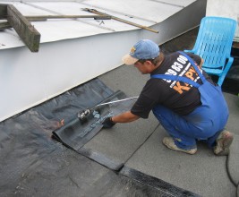 С ТехноНИКОЛЬ обслуживание рулонных кровель становится проще