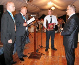 У компании Selena появился «Золотой кровельный молоток»