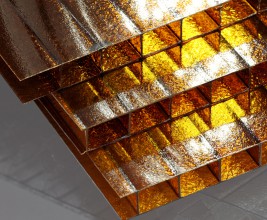 Сотовый поликарбонат «КАРБОГЛАСС» рекомендован для применения в жилых зданиях