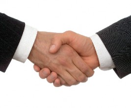 Первый заместитель Председателя Правительства Рязанской области и представитель СБЕ Скатная кровля Корпорации ТЕХНОНИКОЛЬ подписали новое инвестиционное Соглашение