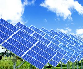 Солнечные батареи Retrax Solar Solutions от Aquarius Brands
